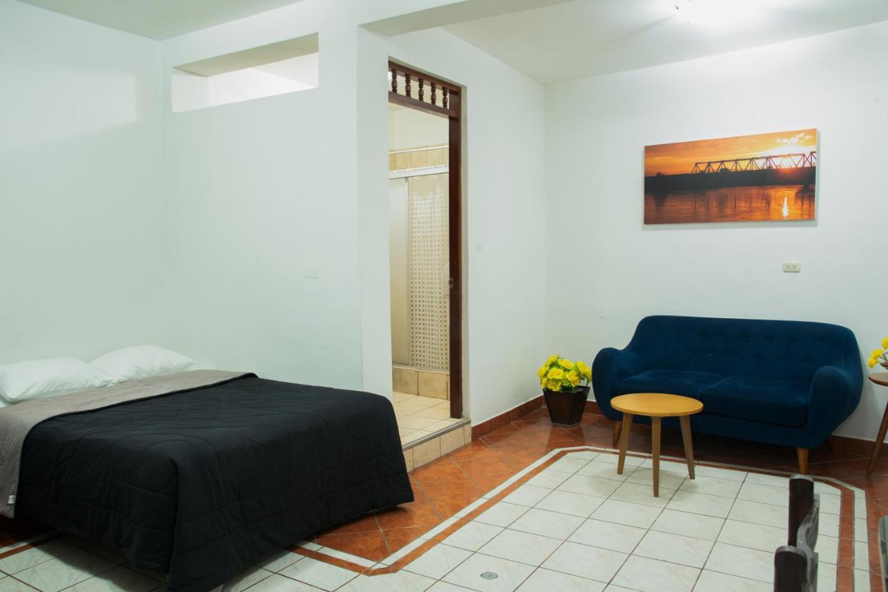 Hospedaje Gran Imperial Tumbes Eksteriør bilde